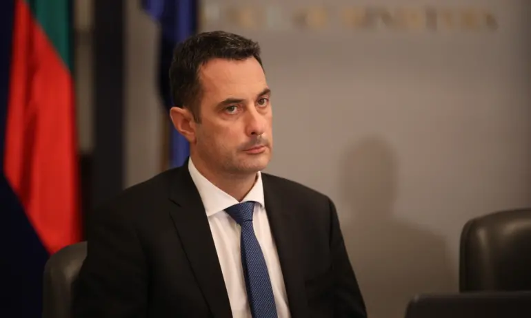 Гвоздейков: 70 години закъснява реформата в БДЖ, харчат се милиарди и насреща - нищо - Tribune.bg