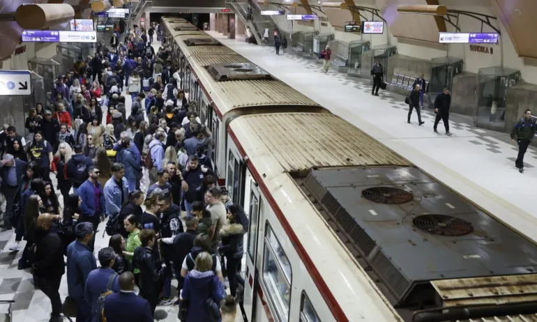 Метрото няма да се движи между метростанциите Сливница и Обеля - Tribune.bg