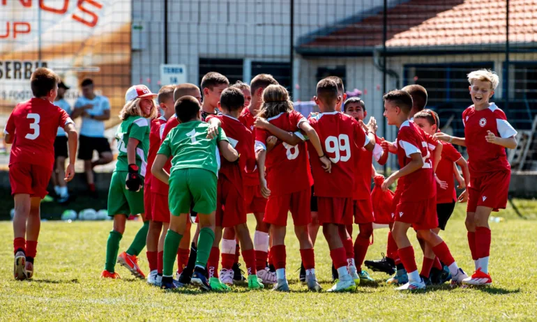 ЦСКА организира невиждан в България детски турнир в памет на Мартин Дечев - Tribune.bg