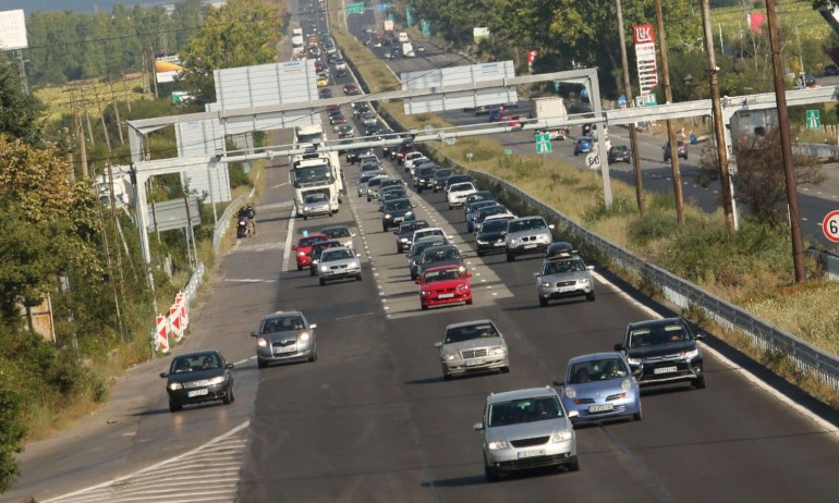 Назначиха дисциплинарно уволнен за шеф на Автомобилна администрация - Tribune.bg