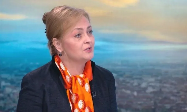 Поли Карастоянова: За три сезона напред ще се подпомагат чартърите до България - Tribune.bg