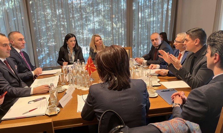 Спортният министър предложи приятелски футболен мач между правителствата на България и РСМ - Tribune.bg