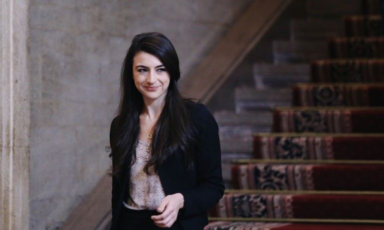 Лена Бориславова оглави политическия кабинет на Кирил Петков - Tribune.bg