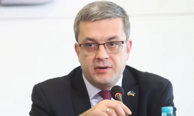 Тома Биков пред Tribune: Подписалите меморандума с Gemcorp и IP3 има потенциал да носят и наказателна отговорност - Tribune.bg