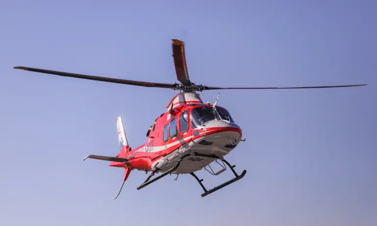 До края на май се очакват първите полети на медицинския хеликоптер 