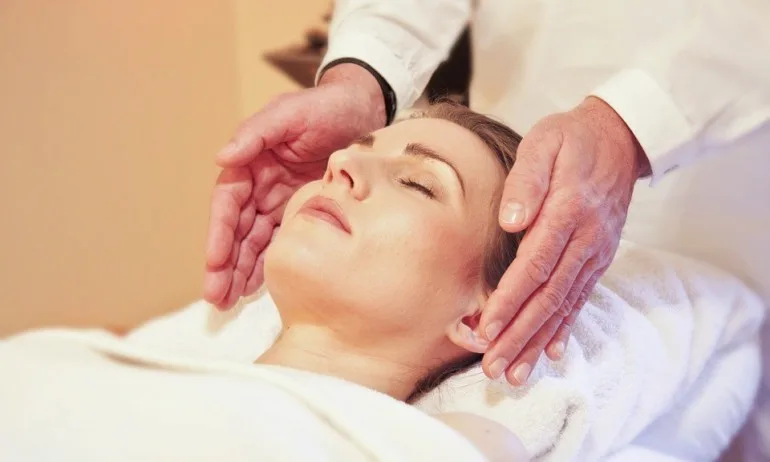 Изцеляващата сила на Рейки - Tribune.bg