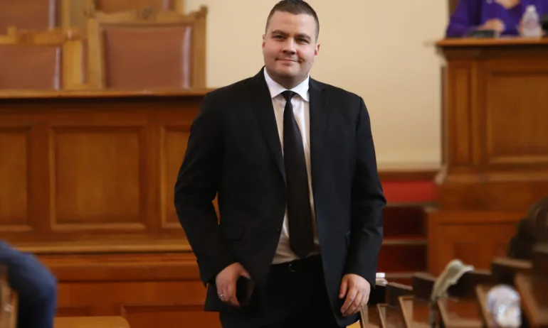 Балабанов: До преди месец ПП наричаха Възраждане шепа нещастни фашисти, а изведнъж сред тях се появиха почтени - Tribune.bg