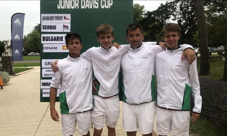 Юношите на България до 16 г. допуснаха драматична загуба на старта на финалите на най-добрите осем отбора в Европа - Tribune.bg