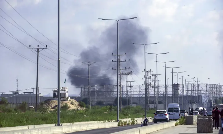 Няма данни за пострадали български граждани при ракетния обстрел по Държавата Израел - Tribune.bg