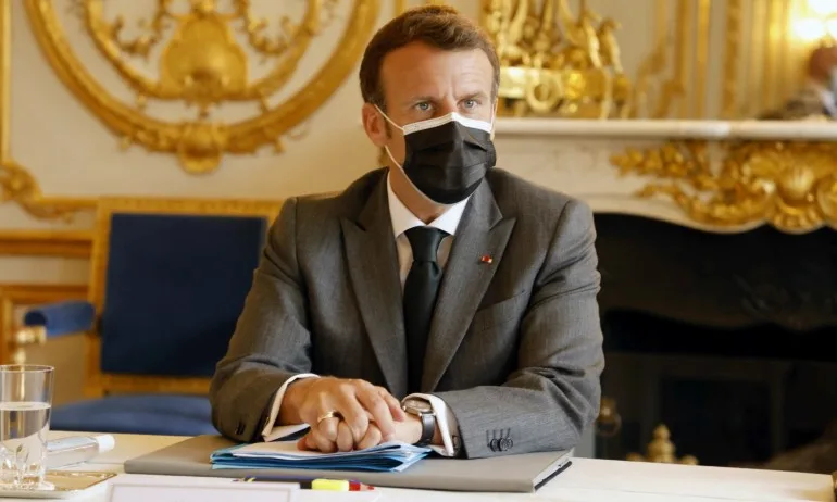 Канадският поп певец Джъстин Бийбър на среща с Еманюел Макрон - Tribune.bg