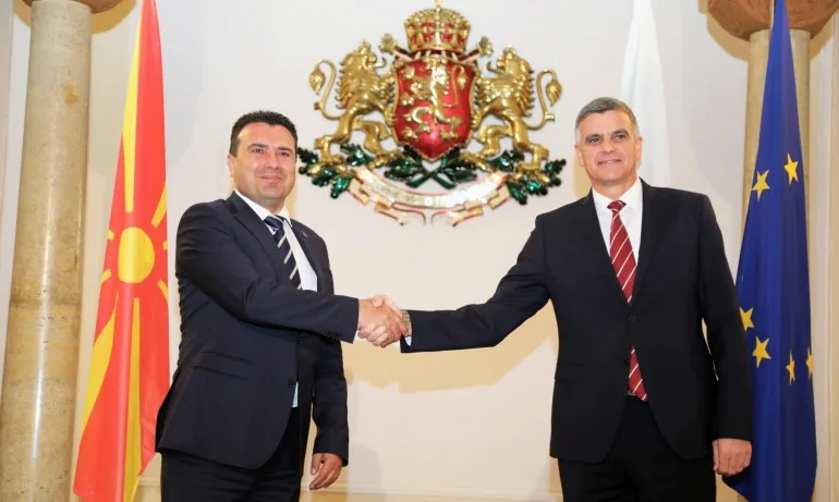 Започна срещата на Янев и Заев - Tribune.bg