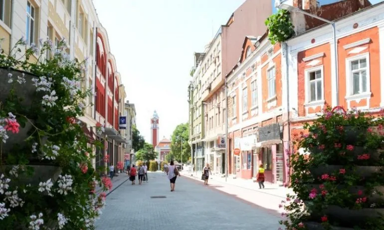 В програмата на Иван Портних за район Одесос: Цялостно обновяване и отваряне към морето - Tribune.bg