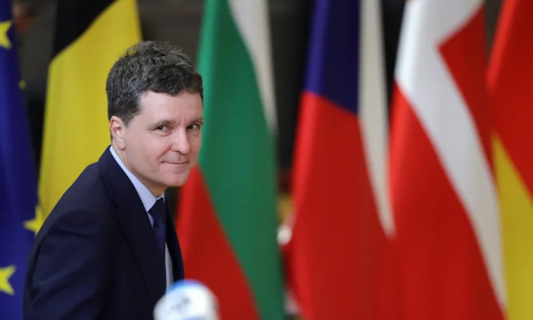 Румъния разреши на САЩ да използват нейни авиобази за операции в Близкия изток - Tribune.bg