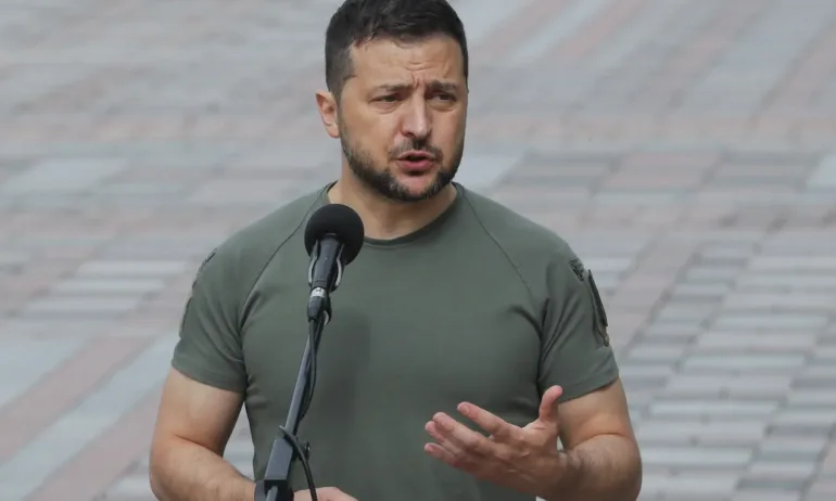 Зеленски е катастрофирал - Tribune.bg