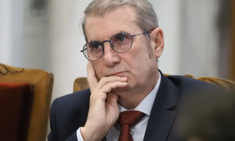 Здравният министър: Електронни рецепти за всички лекарства до края на 2024г. - Tribune.bg