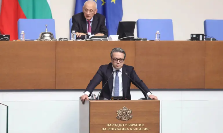 Биков: Правителство на споделената отговорност с ясна програма и 4-годишен мандат или нови избори - Tribune.bg