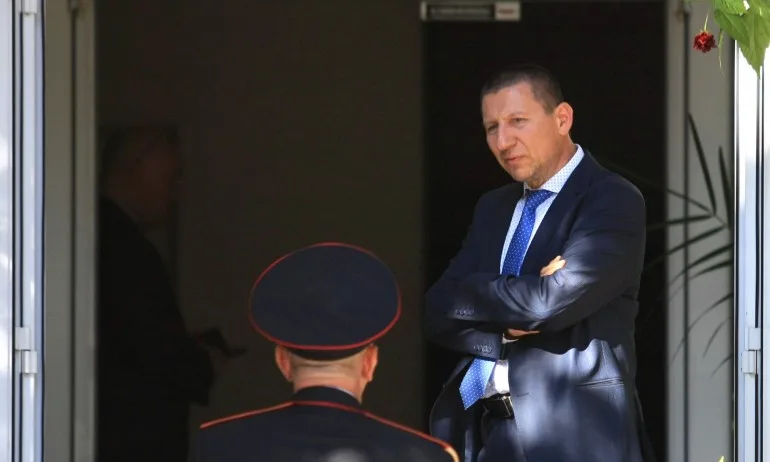 Проверката на НАП: Няма нарушения при сина на Борислав Сарафов - Tribune.bg