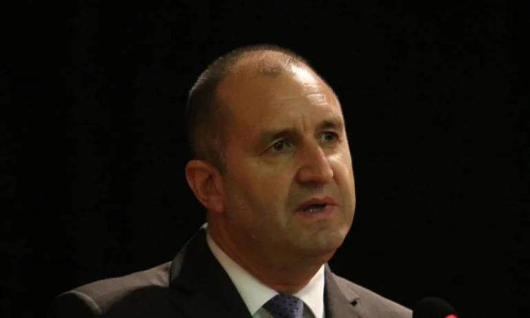 Радев извикал началниците на службите, но отишли заместници - Tribune.bg