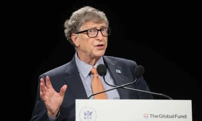 Бил Гейтс: Връщаме се към нормалния живот най-рано след година - Tribune.bg