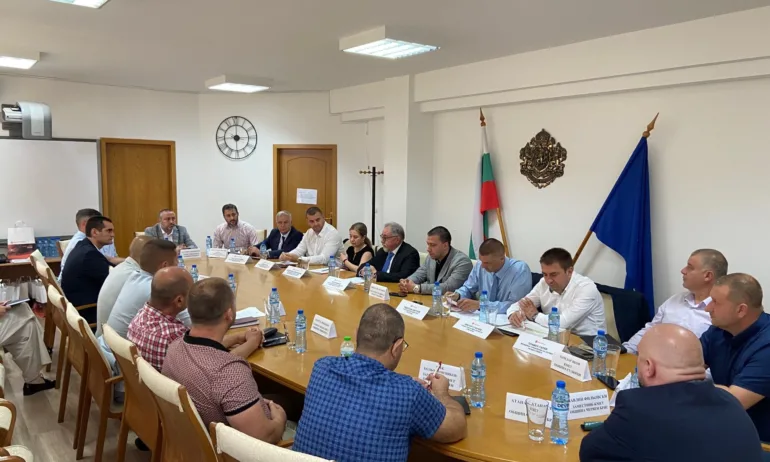 Електрохолд инвестира над 10 млн. лв. в модернизация на услугите и електроразпределителната мрежа в област Плевен - Tribune.bg