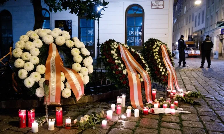 Словакия е предупредила Австрия за нападателя, който уби четирима души във Виена - Tribune.bg