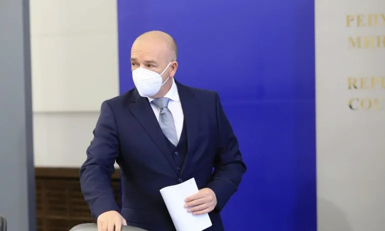 Националният оперативен щаб прекратява дейността си - Tribune.bg