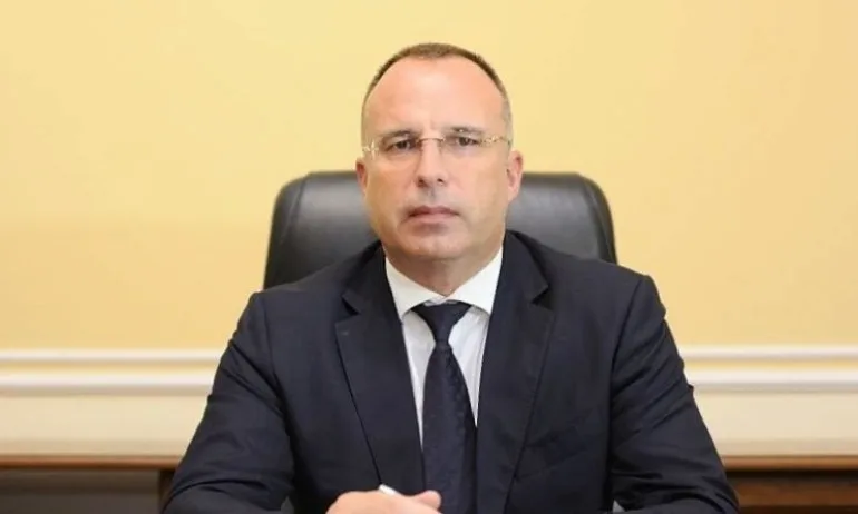 Порожанов: Още не е сигурно откъде е дошла чумата - Tribune.bg