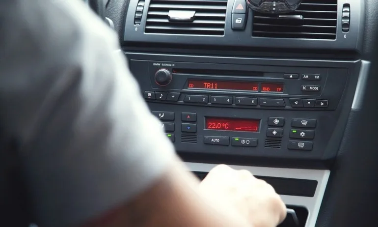 Подготвят нов вид листовки на изпитите за книжка - Tribune.bg