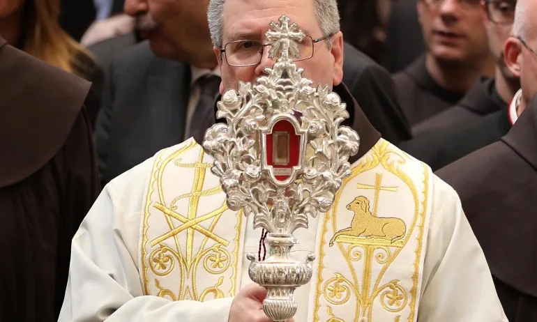 Преди Коледа: Част от яслата на Христос бе върната във Витлеем - Tribune.bg