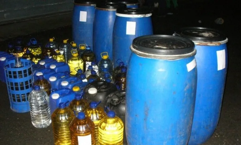 Спипаха 1 тон нелегален алкохол край Варненско - Tribune.bg