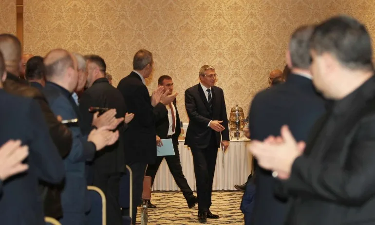 ДПС избира ново ръководство през април - Tribune.bg