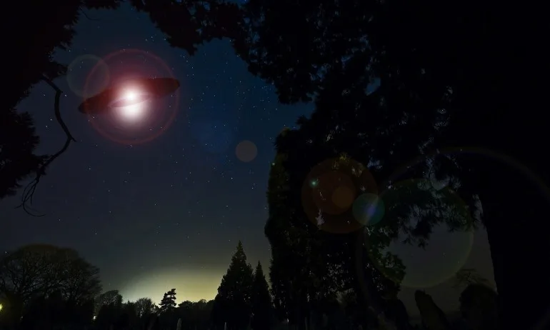 ВМС на САЩ: Пентагонът разполага със секретно видео на среща с НЛО - Tribune.bg