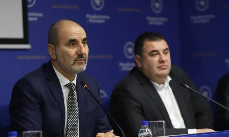 Цветанов пусна предизборен клип с кадри от събития на ГЕРБ - Tribune.bg