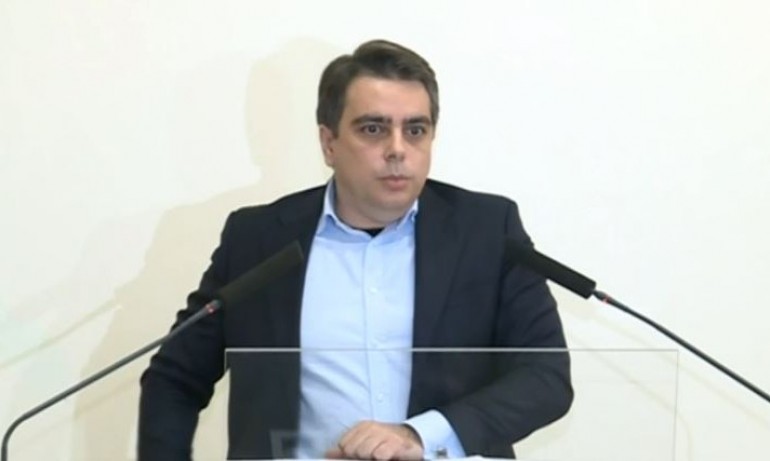 Василев не очаква фалити на бизнеса, бюджетът ще е в парламента до февруари - Tribune.bg