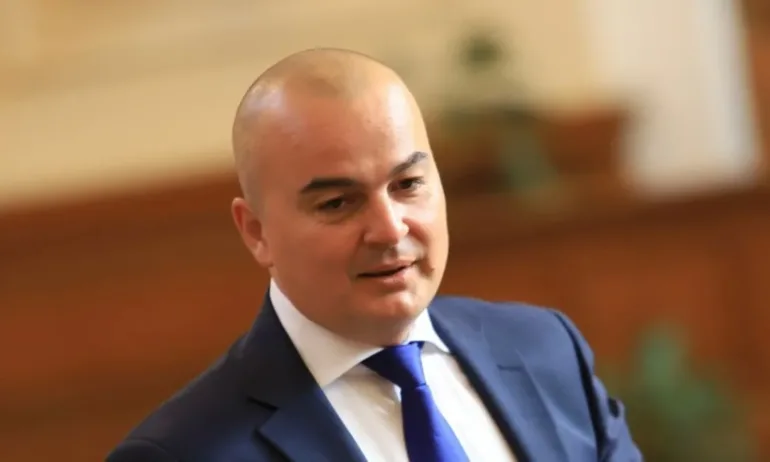 Абровски: Община Варна отговаря за незаконния град, а промоциите в търговските вериги не бива да са за сметка на доставчика - Tribune.bg