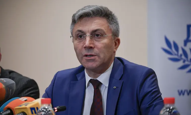 Мустафа Карадайъ: Подадох оставка, за да е ясно, че не съм кандидат за следващ председател на ДПС - Tribune.bg
