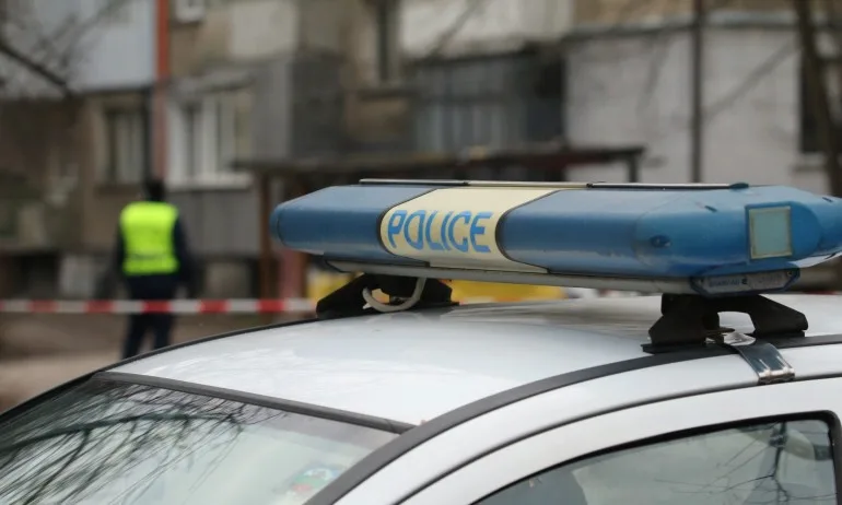 Баща уби с нож 2-годишното си дете в Севлиево - Tribune.bg