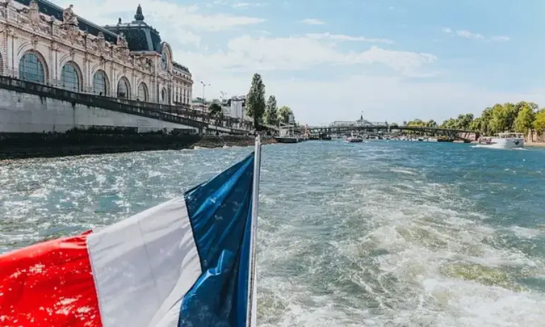 Хиляди на протест във Франция срещу полицейското насилие - Tribune.bg