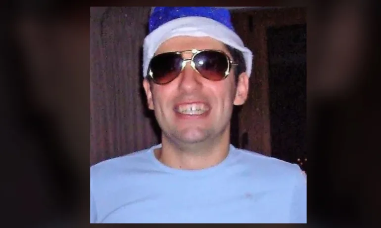 Виктор Димчев с култова снимка на Кирил Петков: Те така изшмъркаха и милиардите от бюджета - Tribune.bg