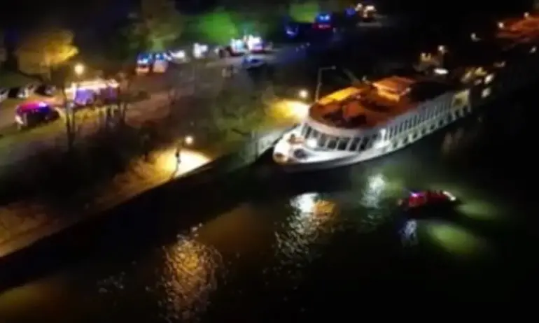 След удар на бългаски круизен кораб в Австрия, 11 човека са в болница - (ВИДЕО) - Tribune.bg