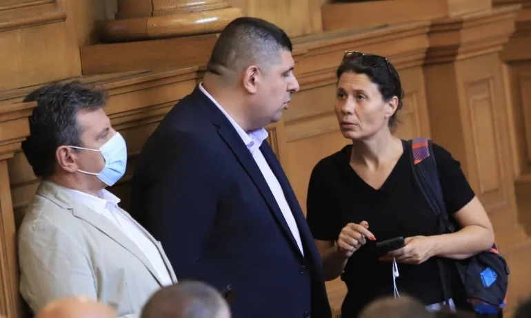 Демократична България ще увеличава камерите по пътищата – камера на всеки 500 метра - Tribune.bg