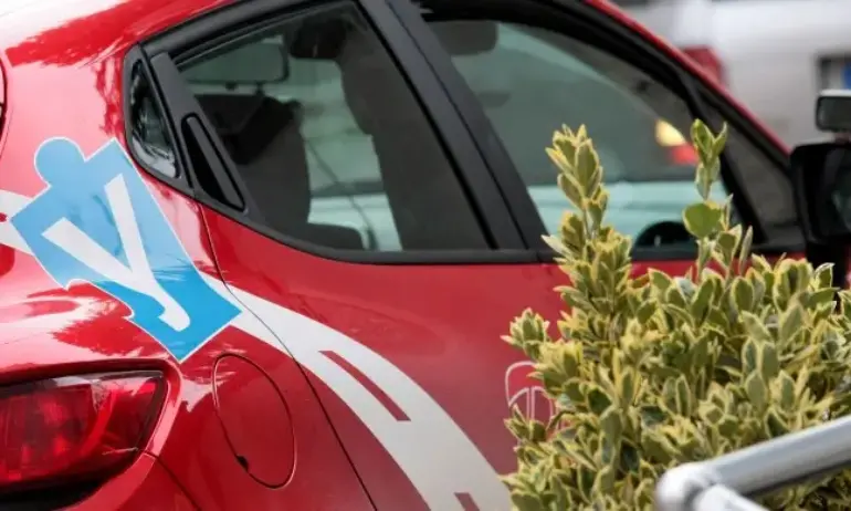 От 4 септември маршрутът при кормуването за шофьорска книжка - електронен и на случаен принцип - Tribune.bg