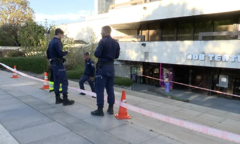 В реанимация остава 14-годишното момче след инцидента край НДК - Tribune.bg