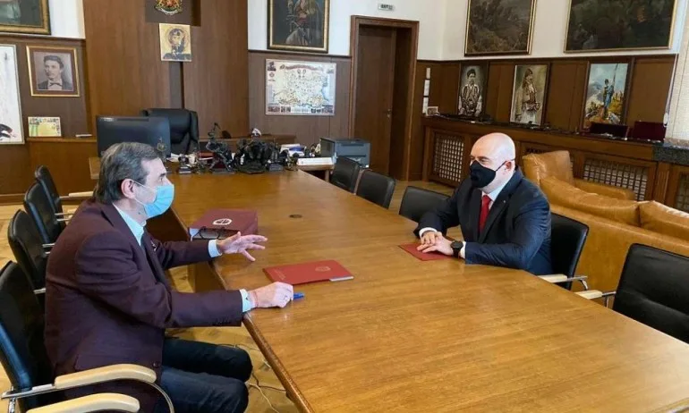 Главният прокурор и президентът на КТ Подкрепа подписаха меморандум за сътрудничество - Tribune.bg