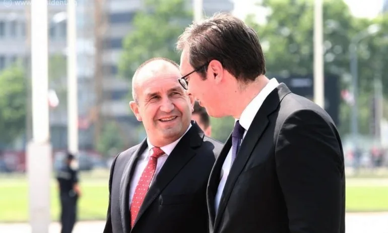 Кой колко взима на Балканите – президентските заплати - Tribune.bg