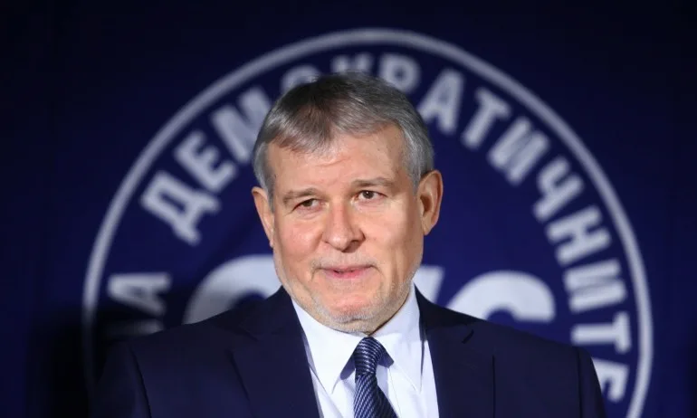 СДС ще търсят общо явяване с ГЕРБ на парламентарните избори - Tribune.bg