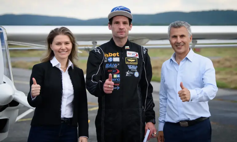 За четвърти път: Български пилот ще направи опит да подобри собствения си световен рекорд - (СНИМКИ/ВИДЕО) - Tribune.bg