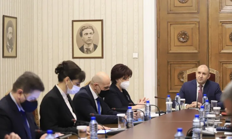 ГЕРБ към Радев: Участвате във внушение, че вотът ще бъде манипулиран - Tribune.bg