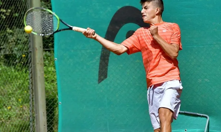 Васил Димитров и Симеон Терзиев са полуфиналисти в Истанбул - Tribune.bg