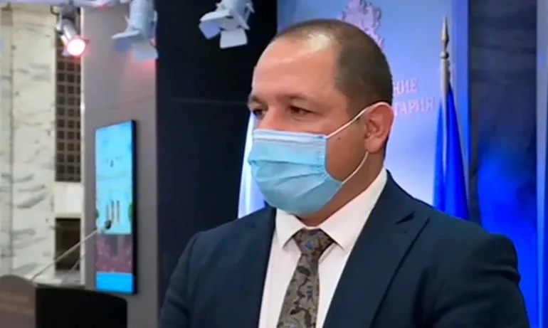 Младен Шишков: Католиците у нас са скандализирани от датата на изборите - Tribune.bg